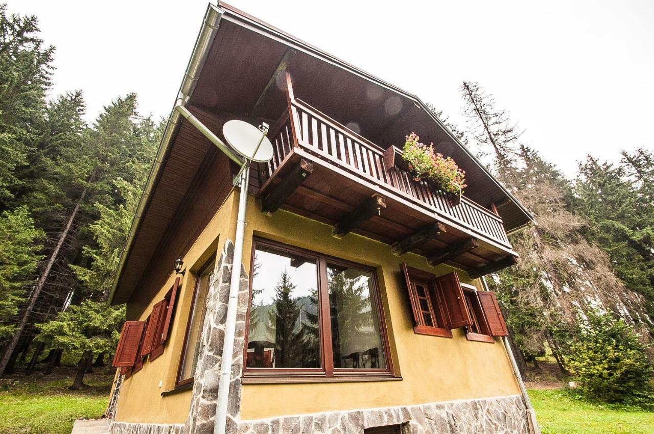 Villa Ujastraba à Vychodna Extérieur photo